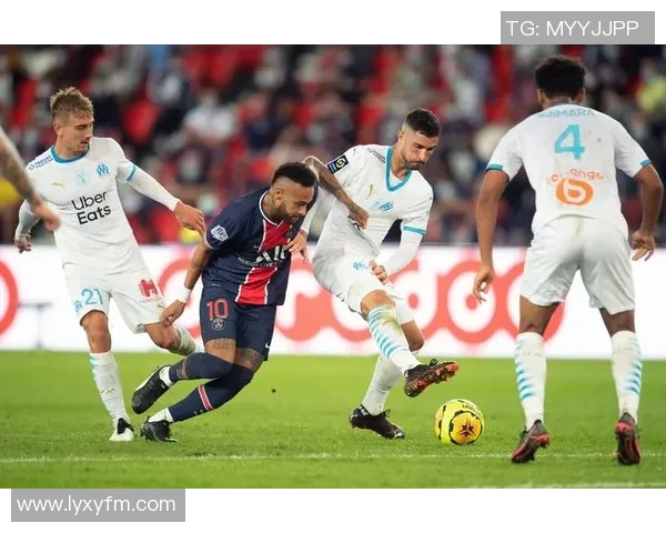 英超精彩对决巴黎圣日耳曼逆转多特蒙德引发转会热潮