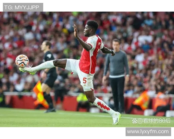 中超激战阿森纳小胜曼联红牌争议引发全场热议集锦回顾