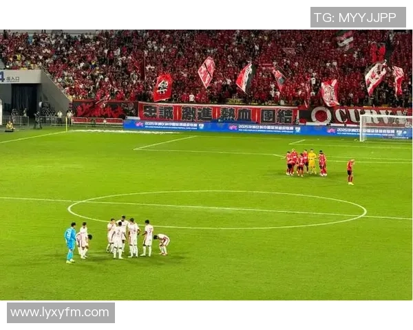 中超赛场波尔图大胜阿森纳引发转会风波全场沸腾