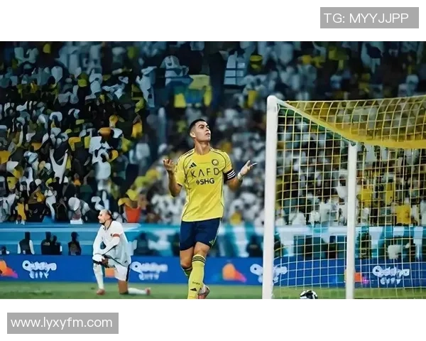 国王杯激战巴黎圣日耳曼与国米0比0补时进球瞬间点燃全场激情