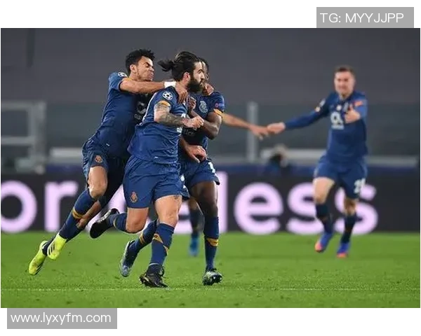 德甲焦点战尤文图斯与波尔图握手言和红牌事件引发全场热议