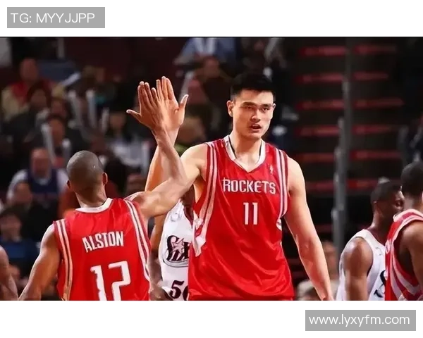 姚明高级脸的魅力解析与篮球巨星背后的时尚风范