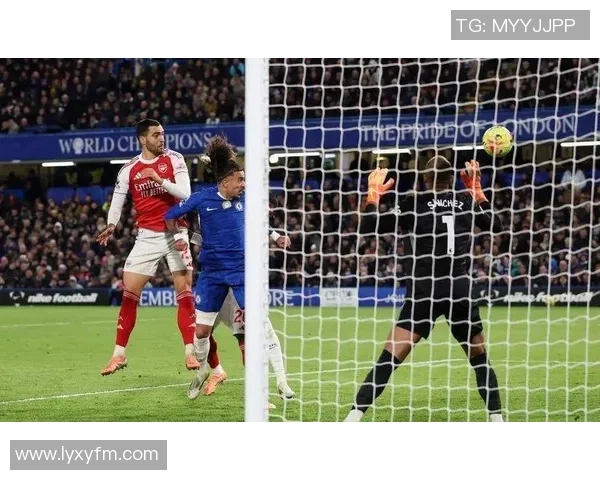 曼城与阿森纳激战四三红牌争议引发全场热议 曼城与阿森纳激战四三红牌争议引发全场热议