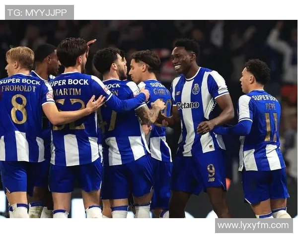 欧联杯焦点战波尔图与马竞激战成和补时进球引发全场狂欢