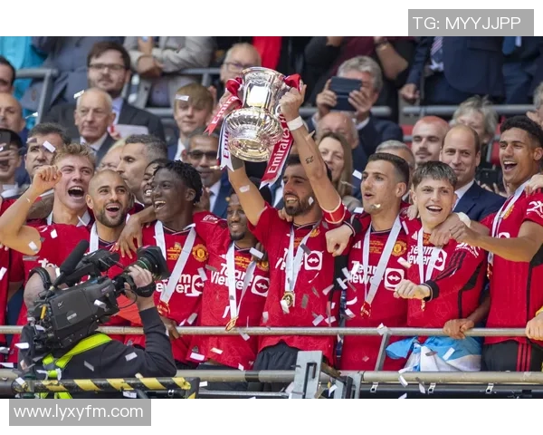 足总杯激战曼市德比曼城与曼联1比1平局补时进球引发全场狂欢