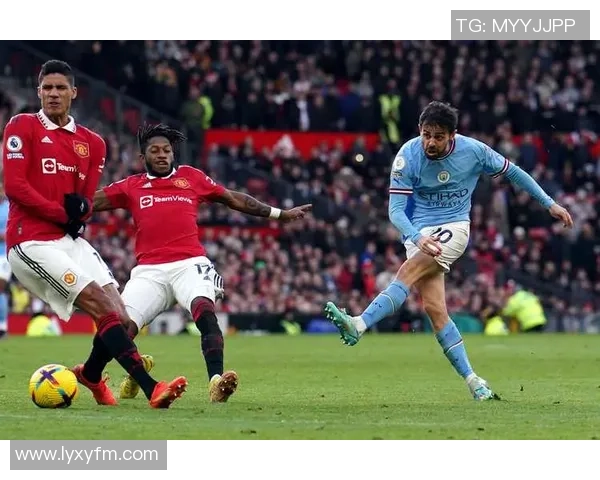 西甲联赛曼联大胜曼城引发争议判罚全场沸腾瞬间回顾 西甲联赛曼联大胜曼城引发争议判罚全场沸腾瞬间回顾