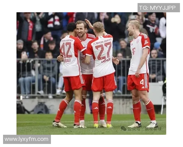 德甲焦点战拜仁与阿森纳互交白卷乌龙球瞬间点燃全场气氛分析战术博弈