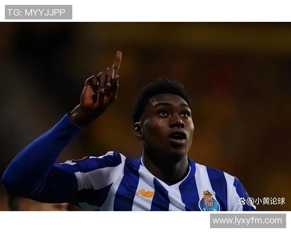 意甲惊现冷门切尔西3-0波尔图逆转全场球迷热情高涨