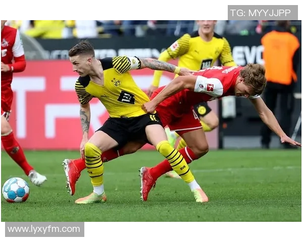 德甲经典对决拜仁大胜多特蒙德乌龙球成比赛转折点战术解析