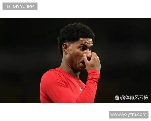 欧联杯精彩对决巴黎圣日耳曼险胜巴萨神扑成比赛转折点