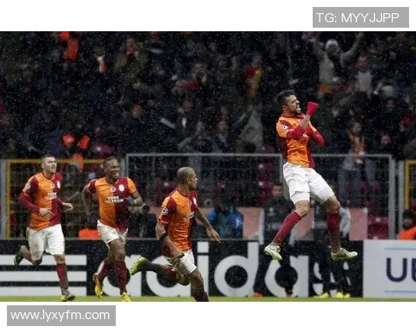 世界杯激战:里昂与尤文图斯鏖战成平局神扑瞬间点燃全场激情 世界杯激战:里昂与尤文图斯鏖战成平局神扑瞬间点燃全场激情