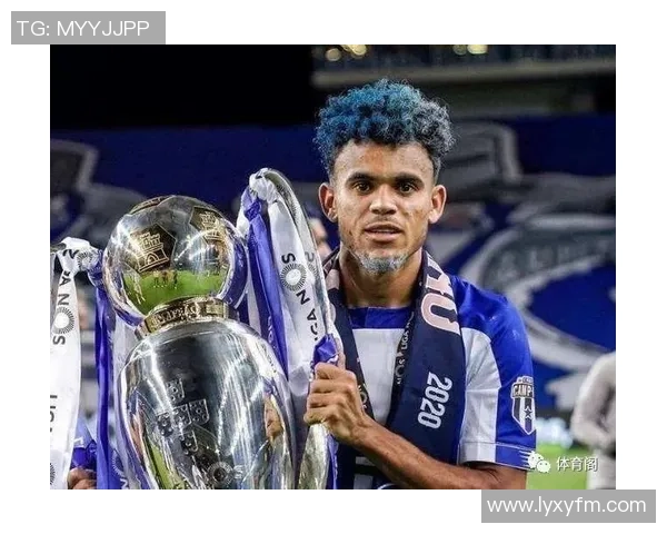 国米狂胜波尔图6-2精彩瞬间回顾引爆世界杯全场热情 国米狂胜波尔图6-2精彩瞬间回顾引爆世界杯全场热情