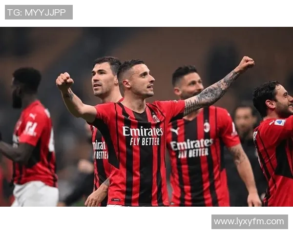 德甲激战AC米兰逆转那不勒斯争议判罚引发全场热议