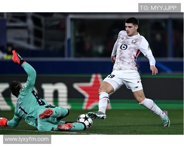 欧冠激战：拜仁逆转利物浦乌龙球成关键瞬间数据分析揭秘