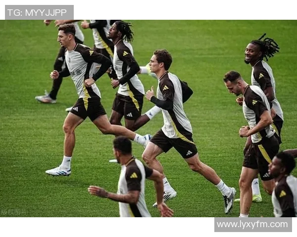 友谊赛精彩对决里昂与尤文图斯互交白卷乌龙球瞬间引发全场热议