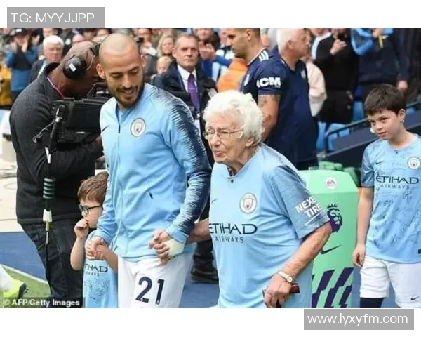 德甲激战曼城与那不勒斯互交白卷红牌事件引发全场热议